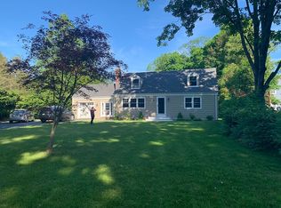 11 Burroughs Ln, Deep River, CT 06417
