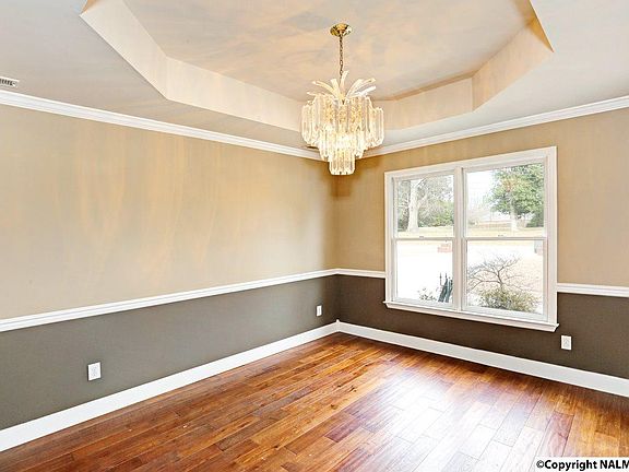 5th image of 148 Manor House Dr