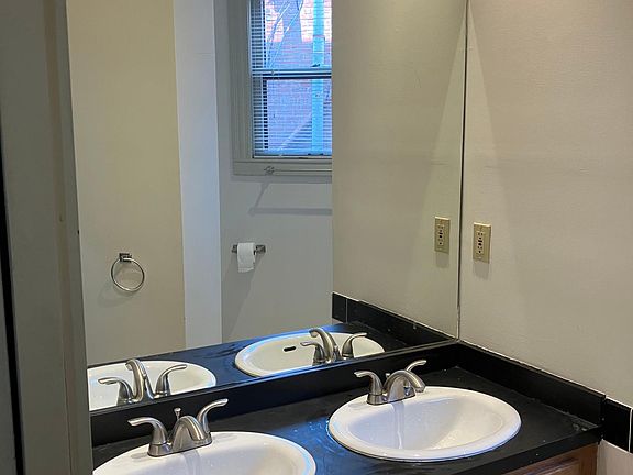 Bathroom double sinks