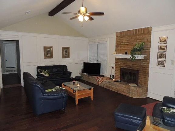 2nd image of 3903 San Miguel Ct