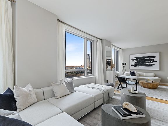 4th image of 2 River Ter APT 8D