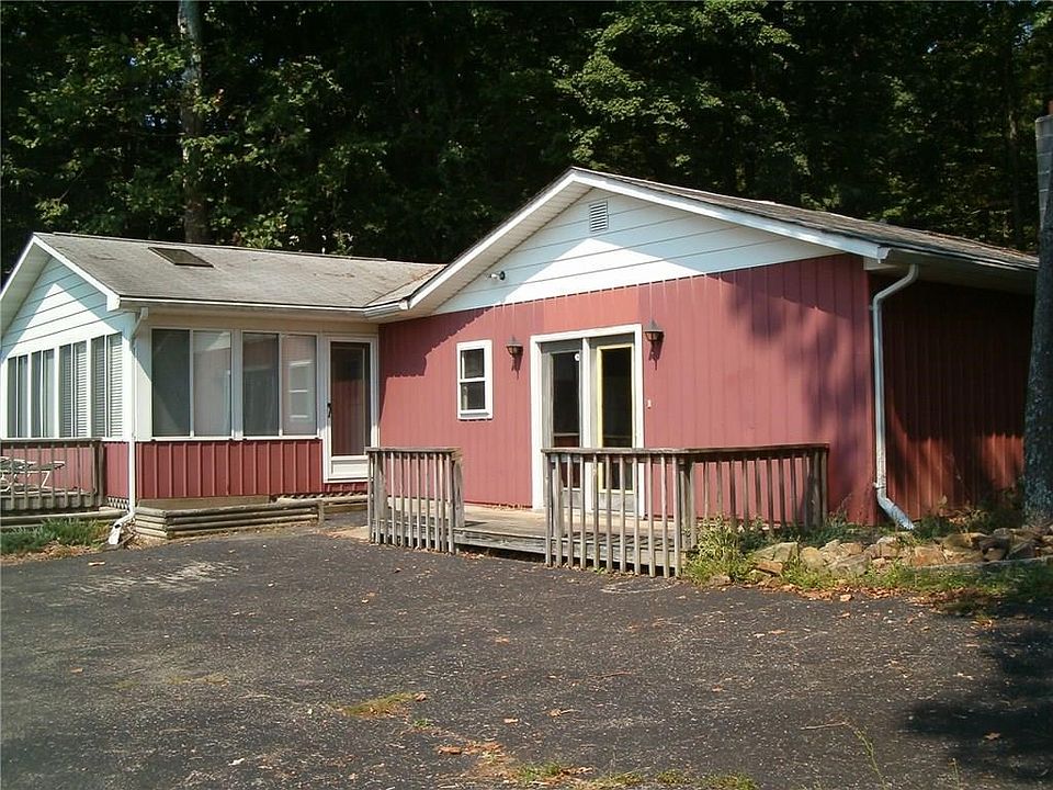 1st image of 9341 E Oak Ln