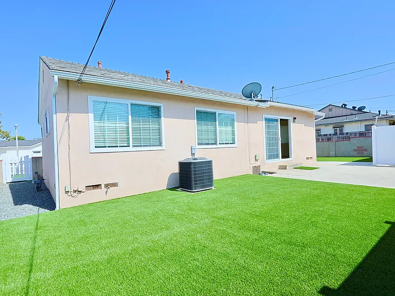 1113 S Pine Dr — Photo 25