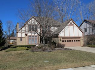 35238 Curtis Rd, Livonia, MI 48152