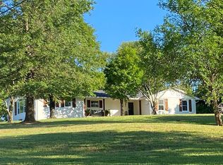 2985 31e Hwy, Bethpage, TN 37022