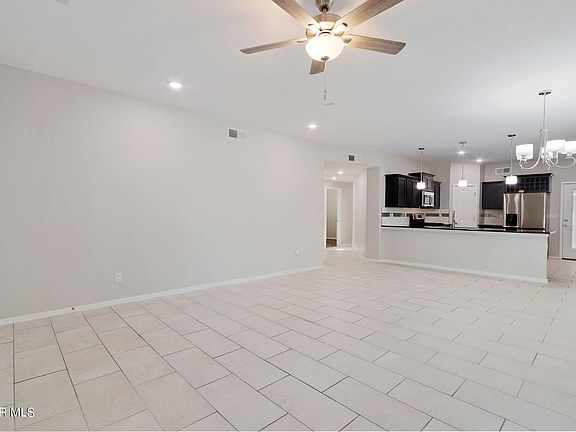 5th image of 13804 Paseo Alegre Ave