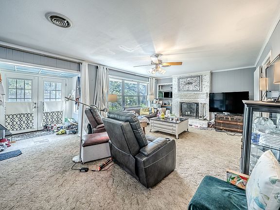3rd image of 2314 Ingleside Dr
