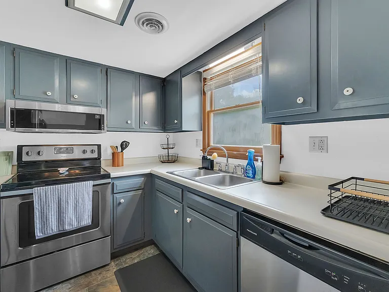 1705 W Lakeview Dr #1 — Photo 8