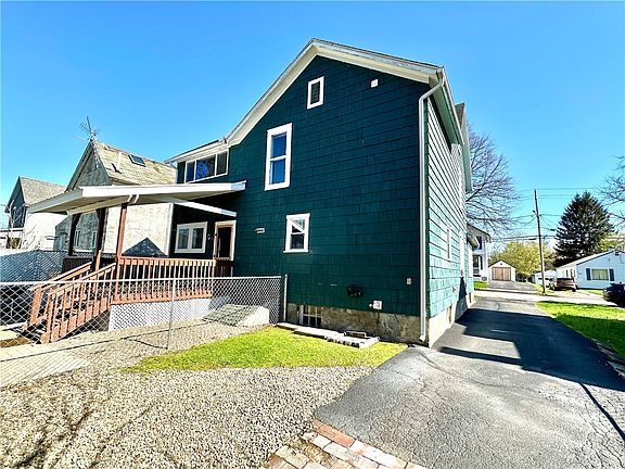 30th image of 369 E Warren St