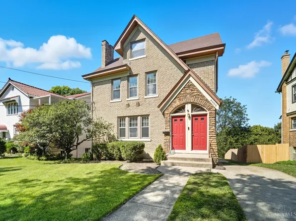 4352 Ridgeview Ave, Cincinnati, OH 45238