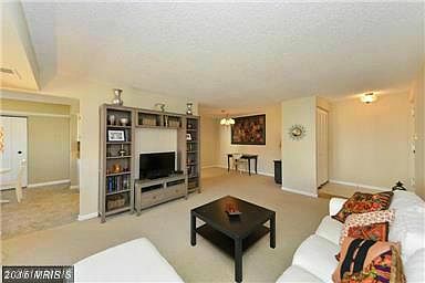 3rd image of 10204 Bushman Dr APT 322