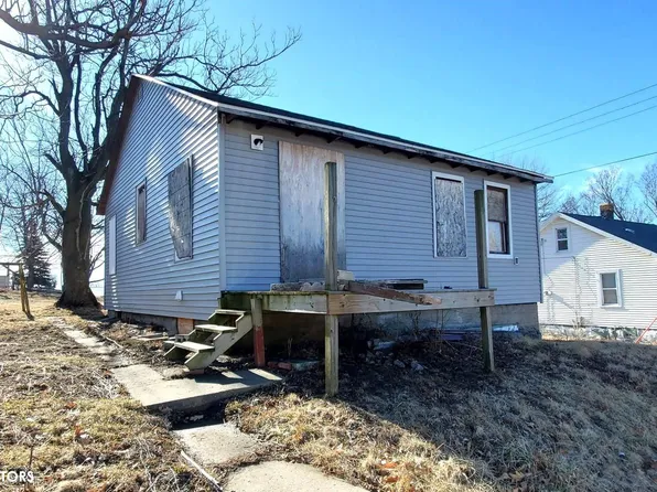 415 S 8th St, Keokuk, IA 52632