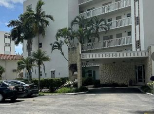 3181 S Ocean Dr APT 307, Hallandale Beach, FL 33009