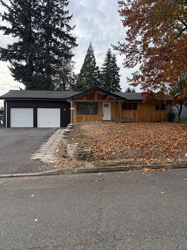 3 bed, 1653 sqft, $2,995 — Photo 3