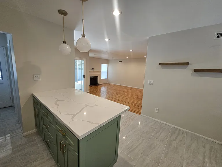 7618 Cleargrove Dr — Photo 7