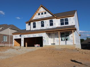 4907 Shadow Hawk Dr, Cincinnati, OH 45247