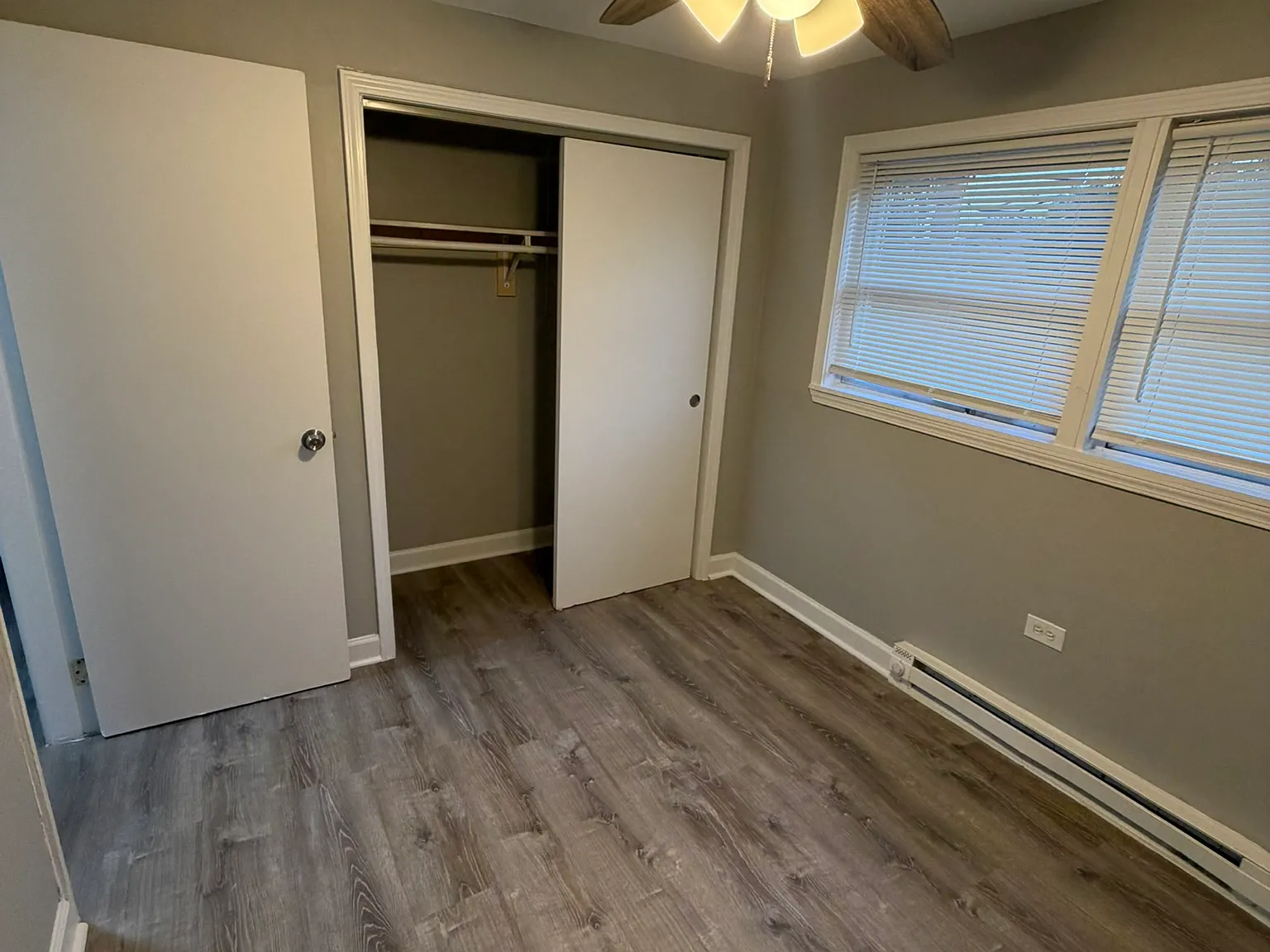 1 bed, 700 sqft, $1,200 — Photo 2