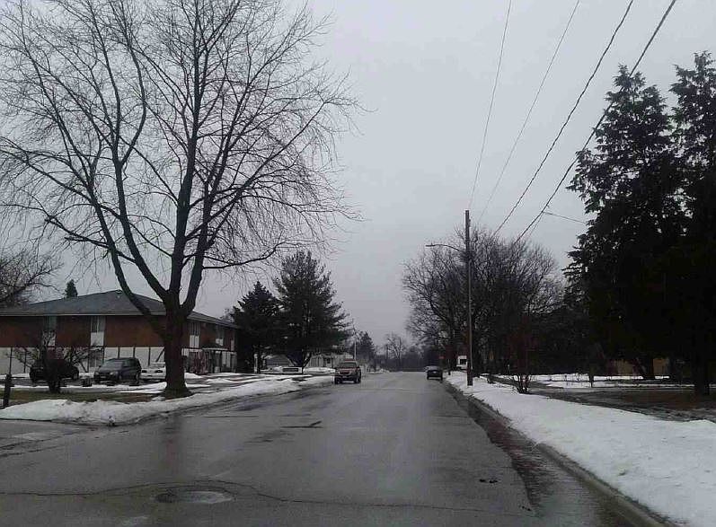 2nd image of 101 N Palm St