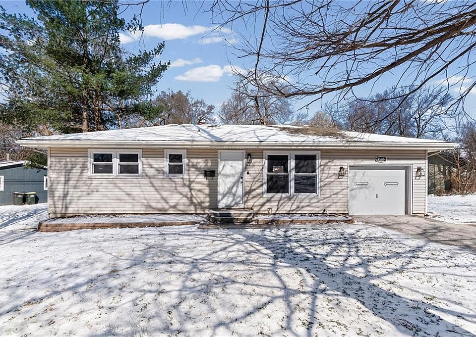 1st image of 1508 NE Shady Lane Dr