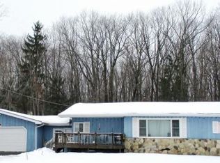 2529 Westline Rd, Green Bay, WI 54313