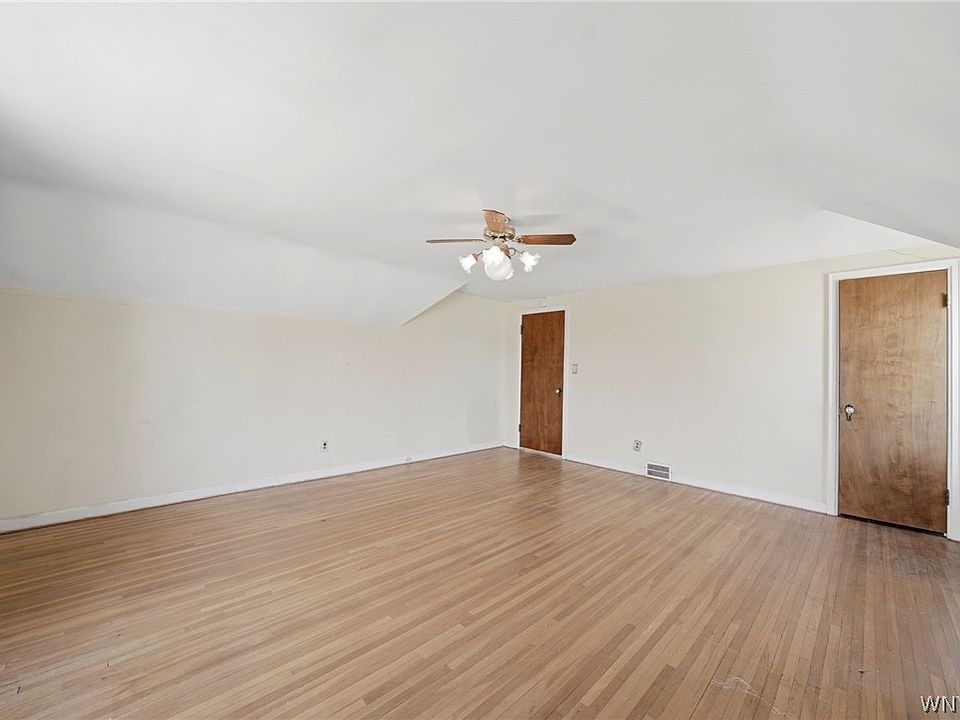 1st image of 1 Colvinhurst Dr