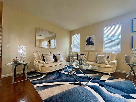 3rd image of 1756 Keesler Circle