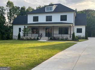 1645 Mayfield Rd, Alpharetta, GA 30009