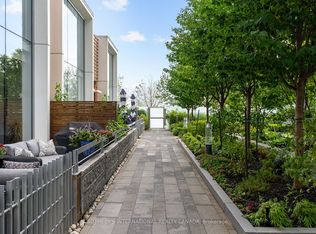 29 Queens Quay E #TOWNHOUSE 115, Toronto, ON M5E0A4