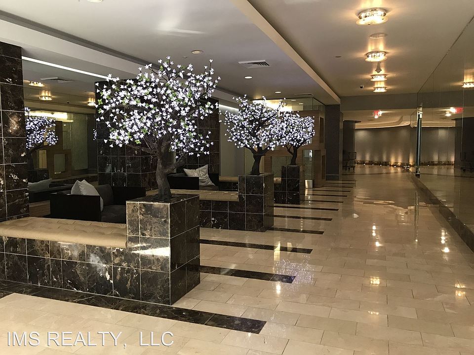1st image of 200 W Sahara Ave Unit 2805