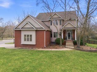 1221 N Hickory Creek Ct, Wichita, KS 67235