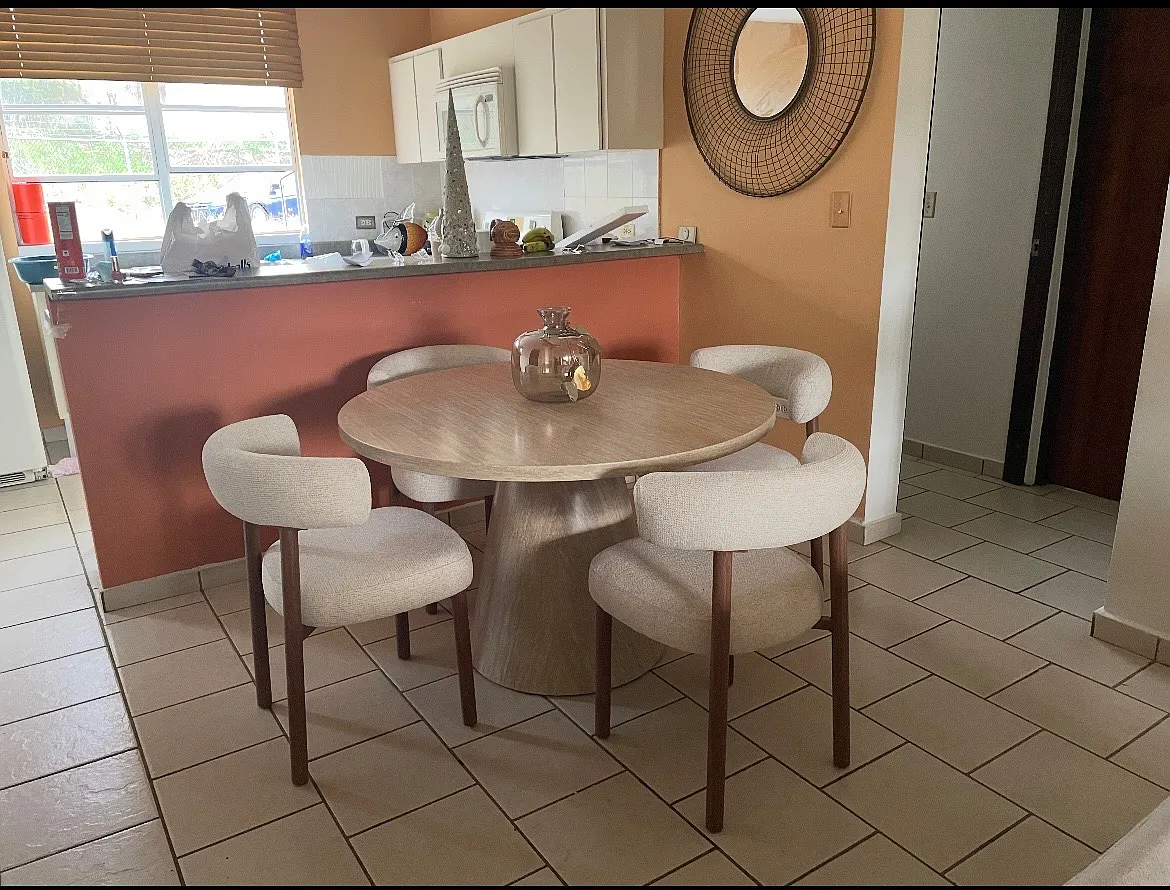 2 bed, $1,400 — Photo 4