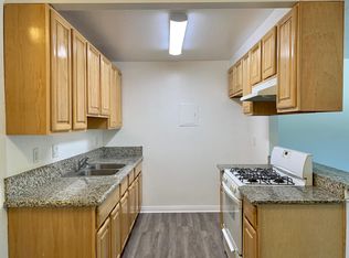 1004 E Deodar St APT E, Ontario, CA 91764