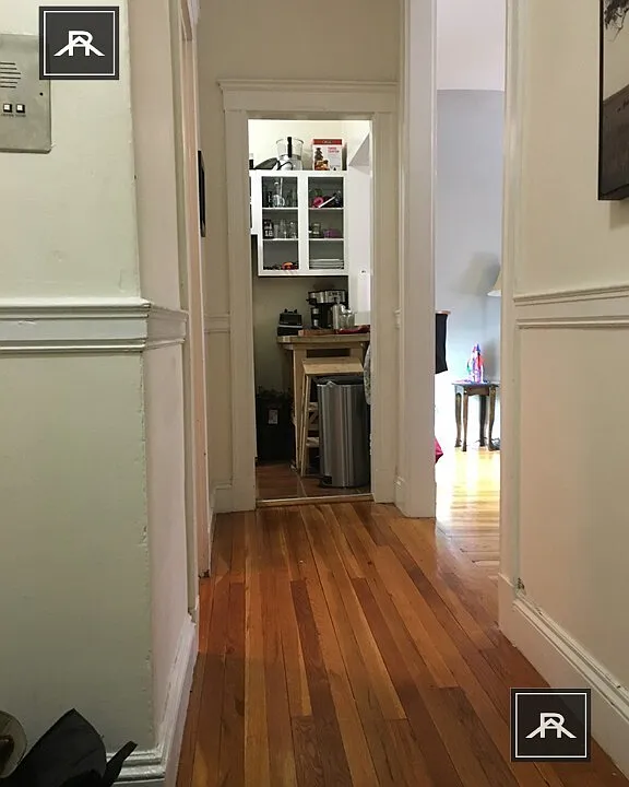 1564 Commonwealth Ave #1