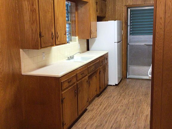 5th image of 4610 Avenue Q