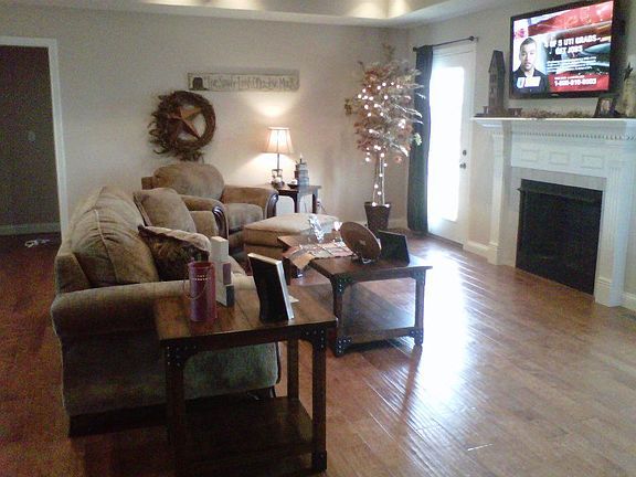 3rd image of 284 Brock Ln