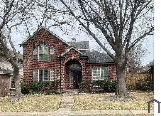 3rd image of 4829 Holly Berry Dr