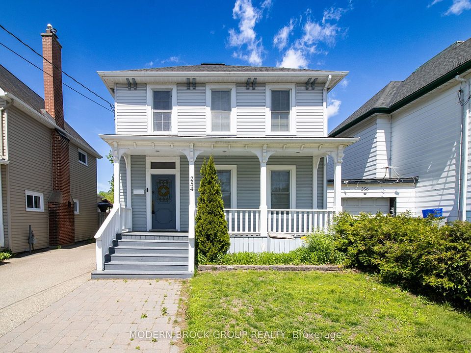 1st image of 254 King St E