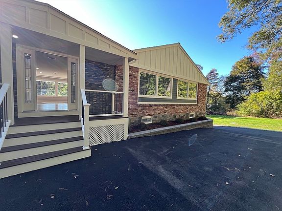 2nd image of 620 Edmands Rd