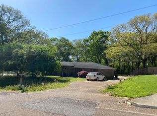 7825 Oak Hill Dr, Semmes, AL 36575