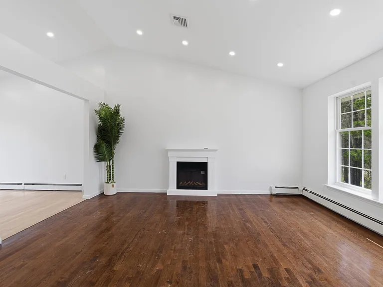 600 Twin Arch Rd — Photo 14
