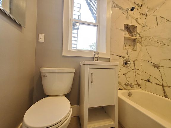 5th image of 266 Summit Ave Floor 2