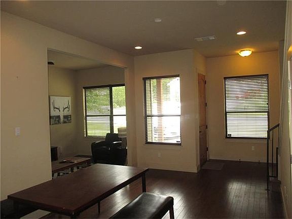 5th image of 4610 Windy Brook Dr #A