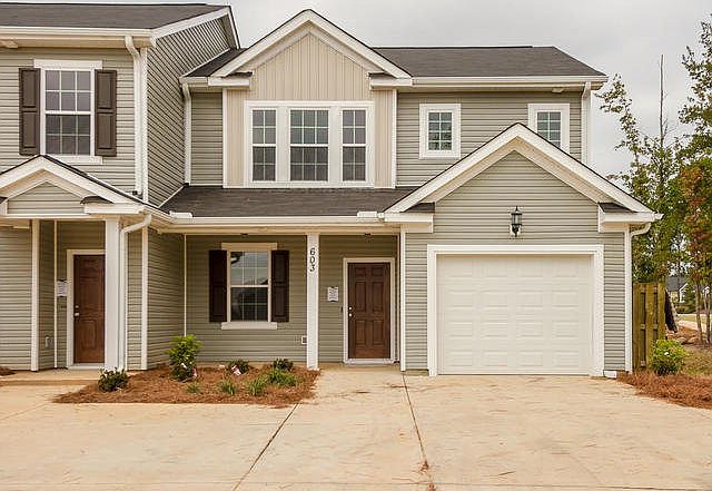 1st image of 639 Aberdeen Cir #4D
