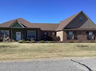 253 Fredonia St, Springdale, AR 72762