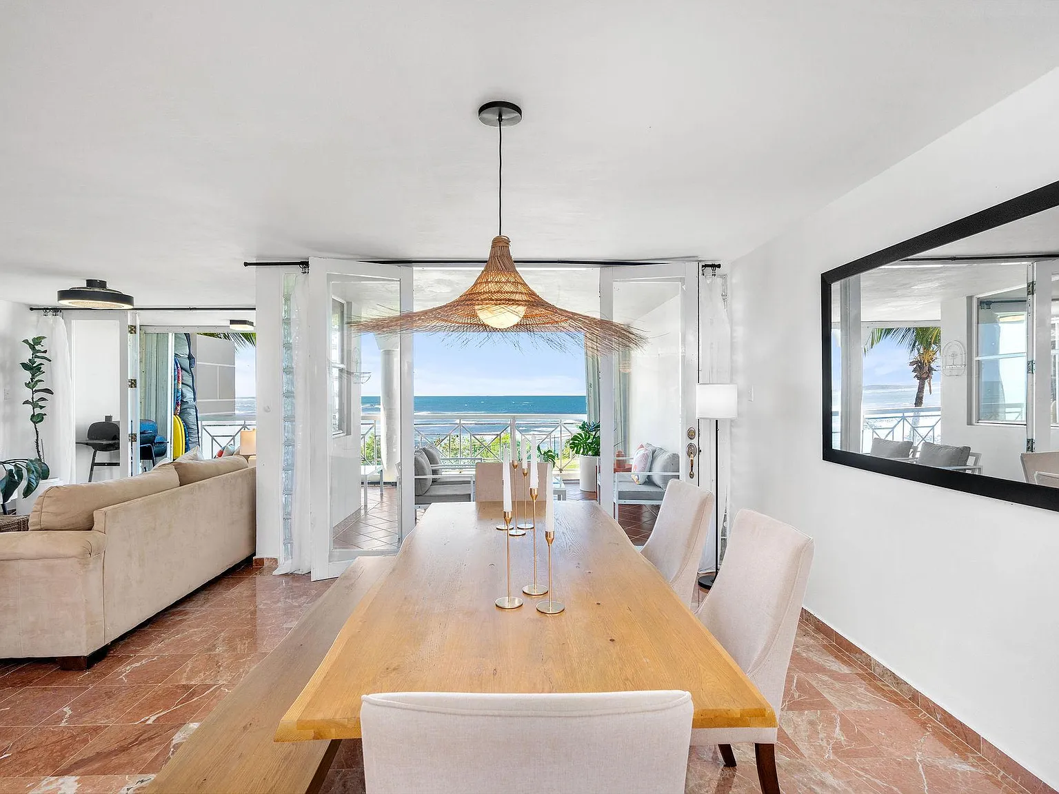 H3 Costa Dorada — Photo 4