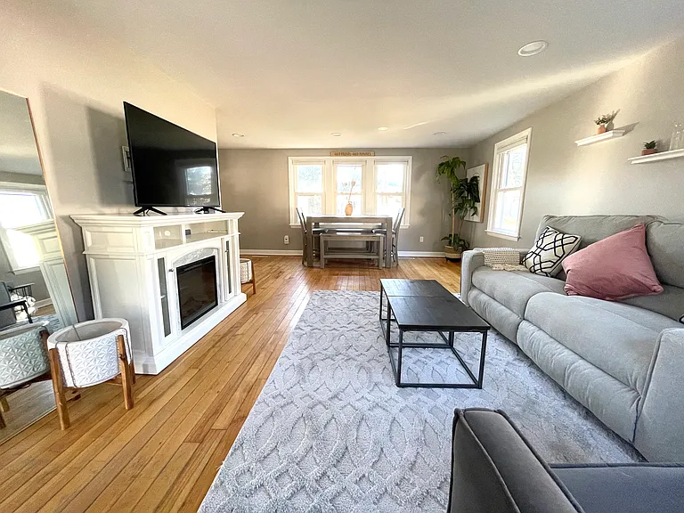 20 Emanual Dr — Photo 6