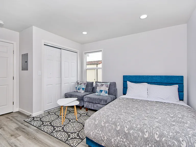1362 Shortridge Ave #B — Photo 8