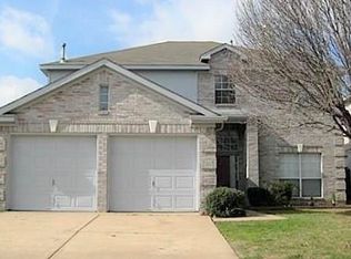 6735 Amberdale Dr, Fort Worth, TX 76137