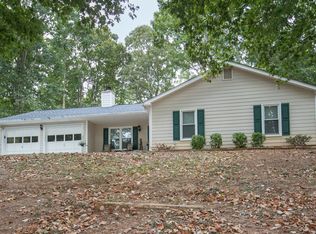 94 Hebron Church Rd, Dacula, GA 30019