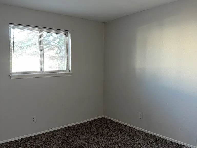 10601 Cuatro Vistas Dr #A — Photo 4